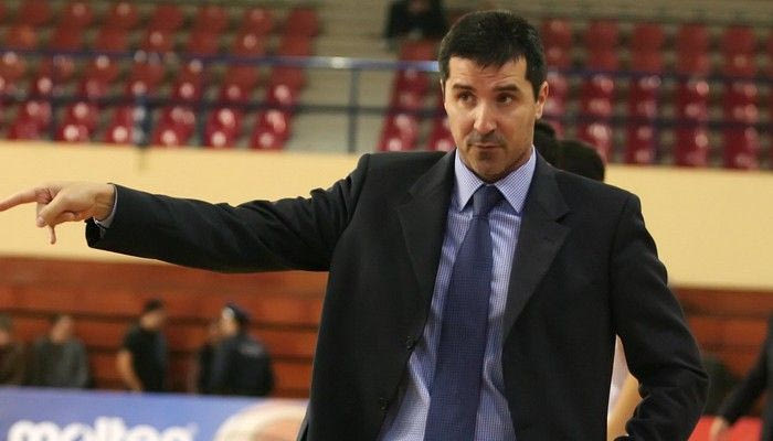 Πρίφτης: “Ομαδική δουλειά”. Γκέκος: “Αλλάζουμε τον Ντόλαρντ”