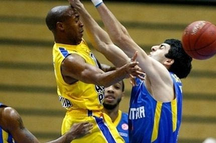 Πρόκομ – Μακάμπι 73-89