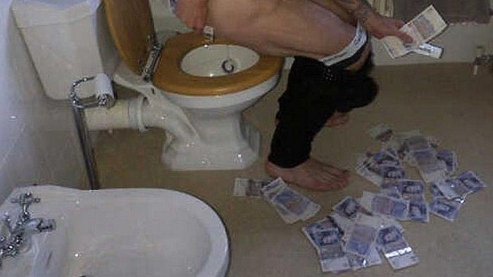 Προκαλεί η απαράδεκτη πράξη του Λίαμ Ρίτζγουελ