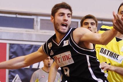 Χαμηλοί τόνοι από τον Τσαϊρέλη