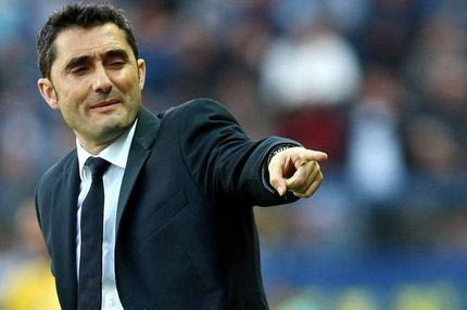 Βαλβέρδε: “Δεν σκέφτομαι το ενδιαφέρον της Μπαρτσελόνα”