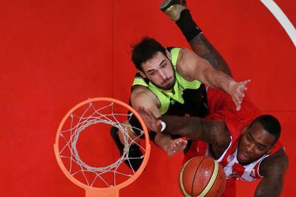 Ανανέωσε και ο Χαρίσης