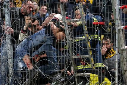 Στο νοσοκομείο οπαδός της ΑΕΚ