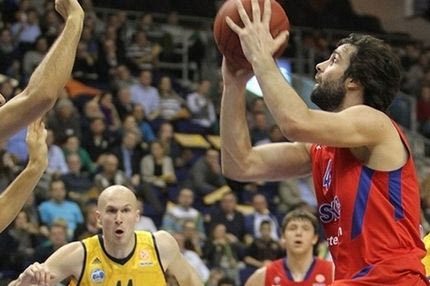 Άλμπα – ΤΣΣΚΑ Μόσχας 57-75