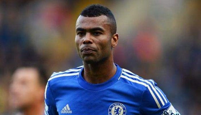 Ανανέωσε ο Κόουλ