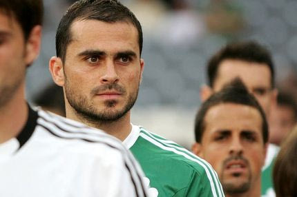 Φεύγει… μένοντας ο Βύντρα