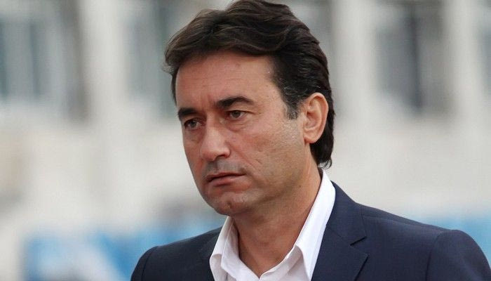 Ανέλαβε ο Χατζηνικολάου