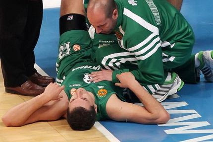 Ελαφρύ διάστρεμμα ο Διαμαντίδης