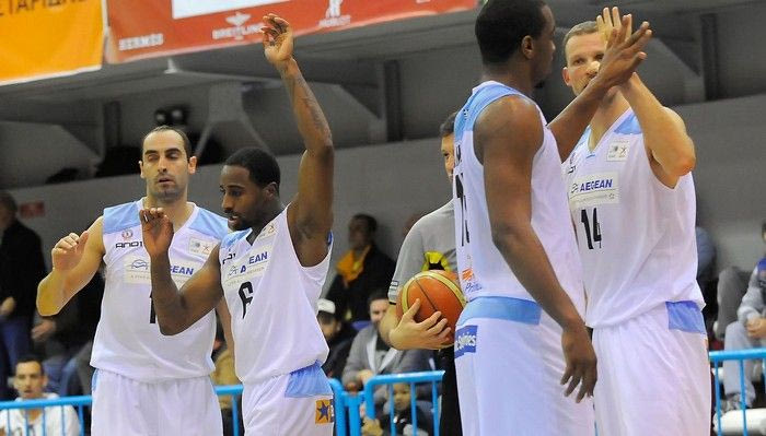 Κόκκινος: “Θέλω αθλητές που δεν σκέφτονται πότε θα πληρωθούν”