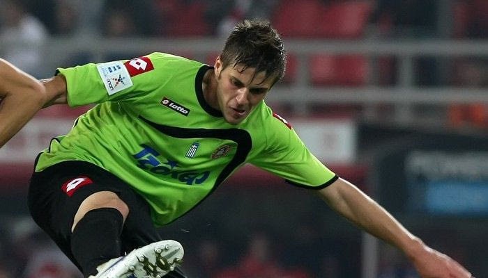 Ανακοίνωσε τον Κρητικό