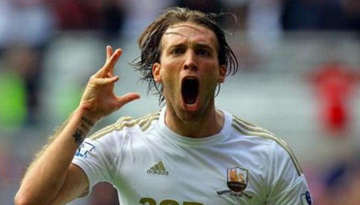 Σκέφτεται να αποσυρθεί στα 29 του ο Μίτσου!