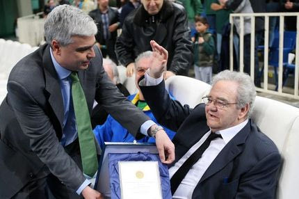 Τιμήθηκε ο Κώστας Μουρούζης