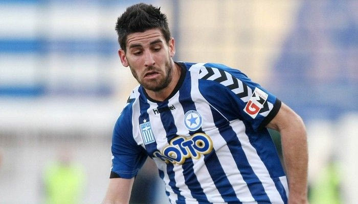 Οικονόμου και άλλοι δύο στο ακουστικό τους
