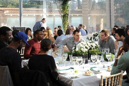 Στην οικία Γιαννακόπουλου η πρωτοχρονιάτικη πίτα