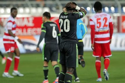 Κατεδαφίστε τον, τώρα γκρεμίστε τον