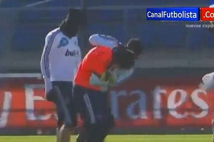 Ο Εσιέν έπιασε από το λαιμό τον Κασίγιας