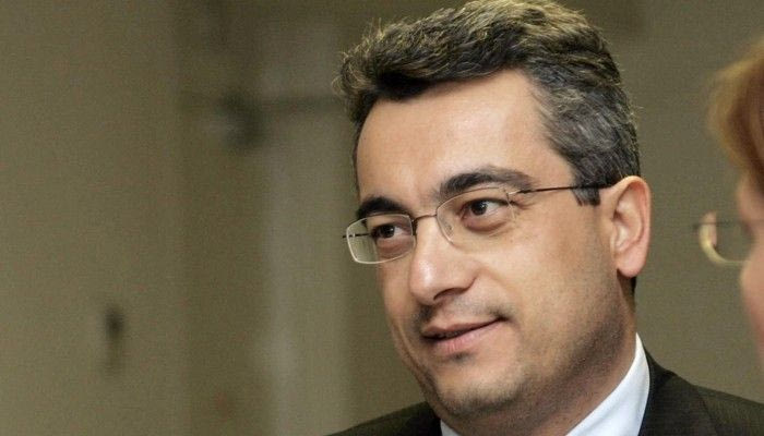 Βαλασόπουλος: “Το Φεβρουάριο μπορεί να ‘σκάσει το μαγαζί'”