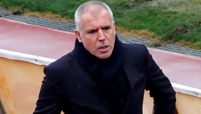 Αναστόπουλος: “Εχει ξεφύγει ο Ολυμπιακός”