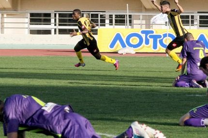 Χαμόγελα και πίκρες στις καθυστερήσεις