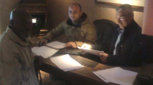 Το μίτινγκ των Φάμπρι, Κινγκ, Κορέια