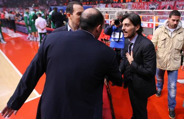 Γράφεις ιστορία ή… γράφεσαι από την ιστορία