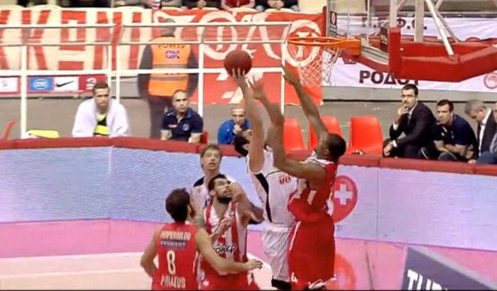 Ο Χάινς στην τάπα της βραδιάς