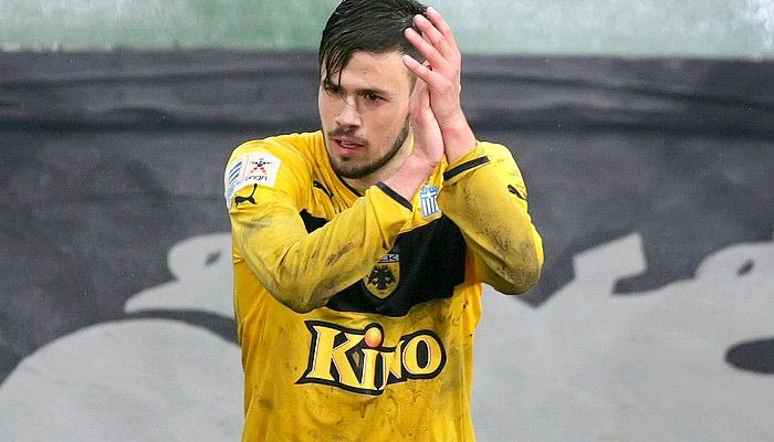 Στο κενό η συζήτηση για την ανανέωση του Μπουγαϊδη