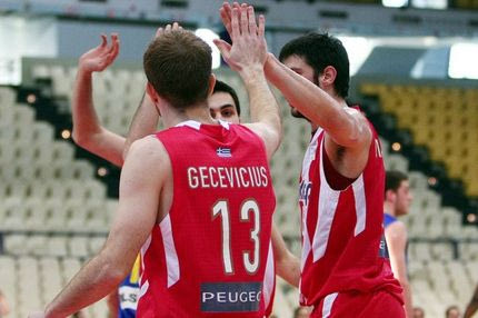 Ολυμπιακός – Περιστέρι 105-57