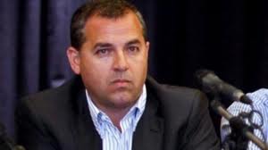 Όχι του Πόλυ με SMS στον Δημητρέλο