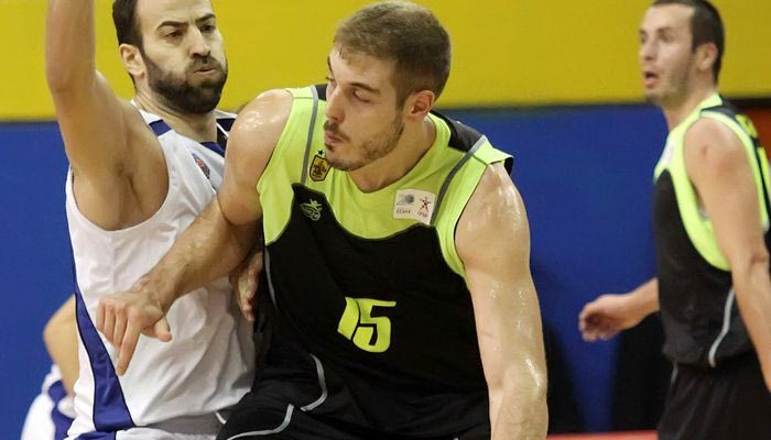 Ξαφνικό πρόβλημα με Σαρικόπουλο