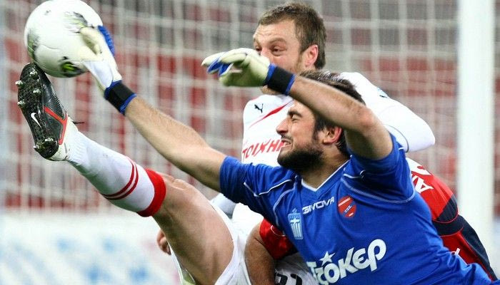 Ο Σιδεράκης και άλλοι οκτώ συνεχίζουν στην Καλλονή