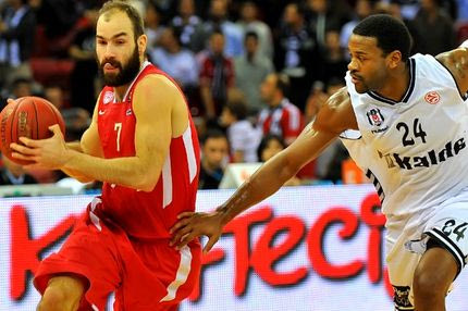 Διαψεύδει για Σπανούλη ο Ραζνάτοβιτς