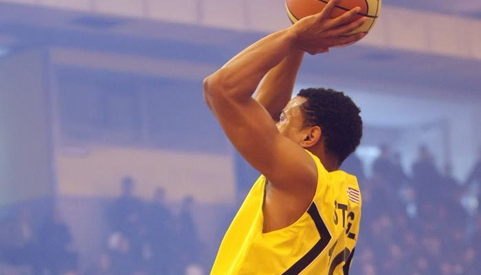 Στόγκλιν: “Τα πάντα για τη νίκη”