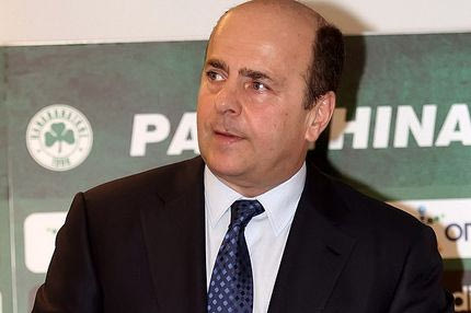 Αλαφούζος: “Ντροπή σας κλέφτες!”