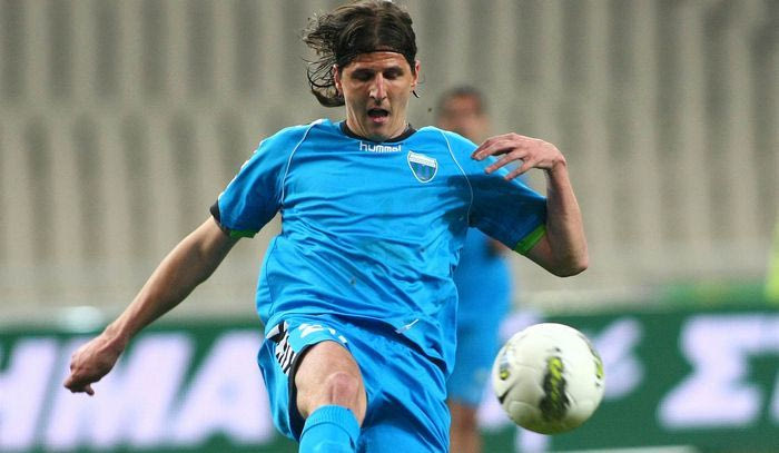 Η “Οδύσσεια” του μετανάστη ποδοσφαιριστή Γιάννη Αλεξίου για να σωθεί ο γιος του