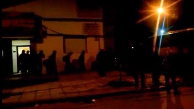 Φυγαδεύτηκαν εν μέσω αποδοκιμασιών οι παίκτες του Άρη