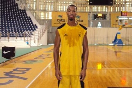 Άουτερμπριτζ: “Δουλεύουμε σκληρά για την παραμονή”