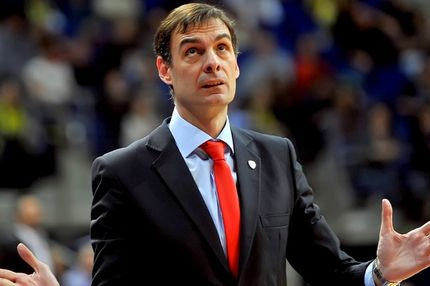 Δεν ψάχνει αντί- Παπανικολάου ο Ολυμπιακός