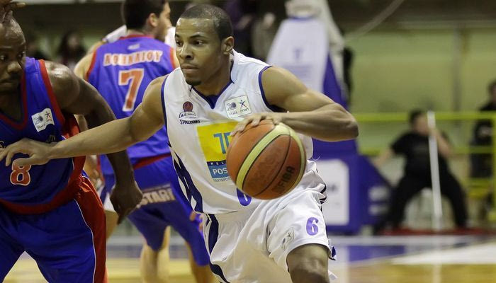 Με Κόλιμον, όχι με Προύιτ απέναντι στον Ολυμπιακό