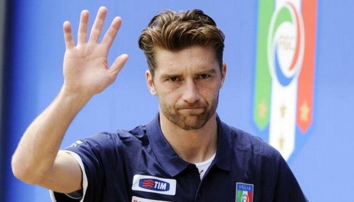 O Nτε Σάνκτις στην εστία της Ρόμα