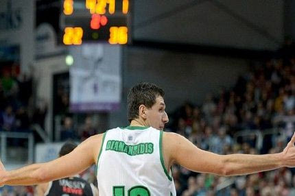 Διαμαντίδης: “Συγχαρητήρια στον Ολυμπιακό”