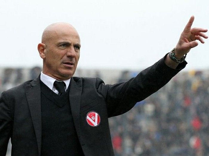 Ο Σανίνο ξανά προπονητής στην Παλέρμο