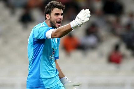 Άδεια μέχρι το Σάββατο ο Καρνέζης