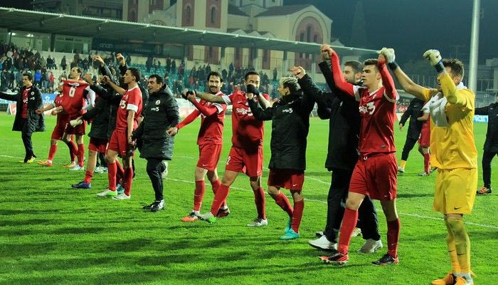 ΠΑΕ Ξάνθη: “Τίμιο… τρελοκομείο”