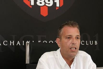 Τέλος ο Λούβαρης