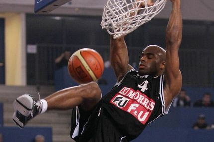 “Αρέσει” ο Μονρό