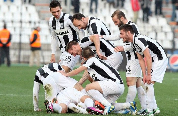 Δεν έτυχαν, πέτυχαν