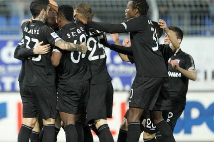 Και ο μήνας έχει εννιά…