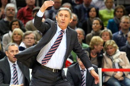 Ανανέωσε ο Πέσιτς