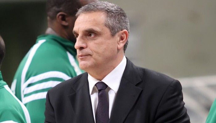 Πεδουλάκης: “Μην μας ξεγελάσει η Άλμπα”